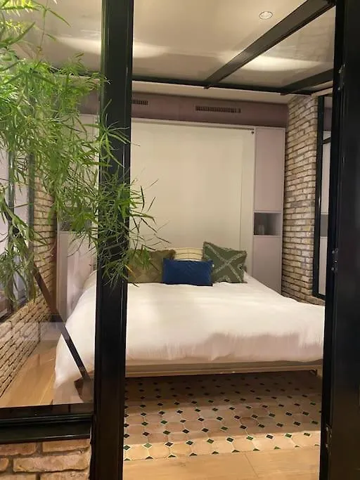 Boutique Haven: Elegant Villa Rotterdam